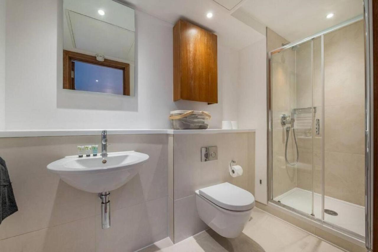 Studio - Tower Hill - City Centre By Prime London Stays N-16 Екстериор снимка